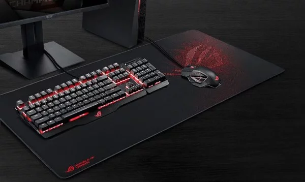 Lót chuột Asus ROG Sheath