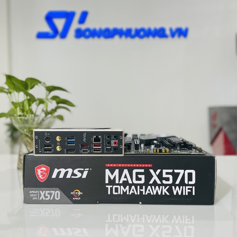 Mainboard MSI MAG X570 TOMAHAWK WIFI