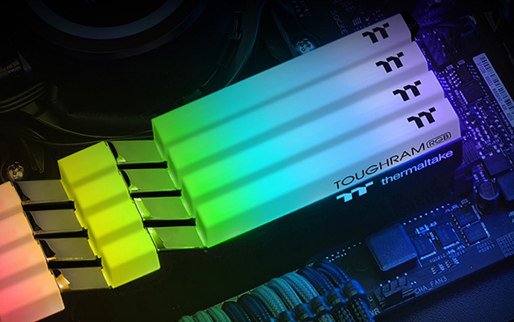 Ram Thermaltake TOUGHRAM RGB Black 16GB (2x8GB) DDR4 3600MHz C18 - songphuong.vn