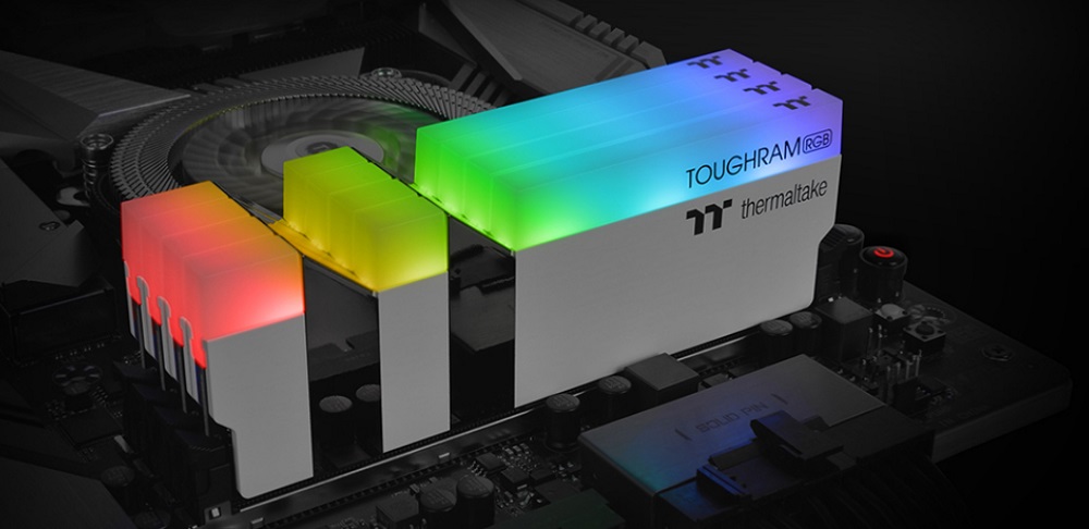 Ram Thermaltake TOUGHRAM RGB White 16GB (2x8GB) DDR4 3200MHz C16 - songphuong.vn