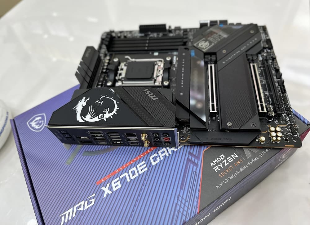 Mainboard MSI MPG X670E CARBON WIFI - songphuong.vn