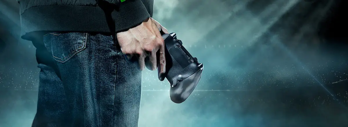 Tay cầm chơi game Razer Wolverine V3 Pro Xbox Series Wireless Tay cầm chơi game Razer Wolverine V3 Pro Xbox Series Wireless