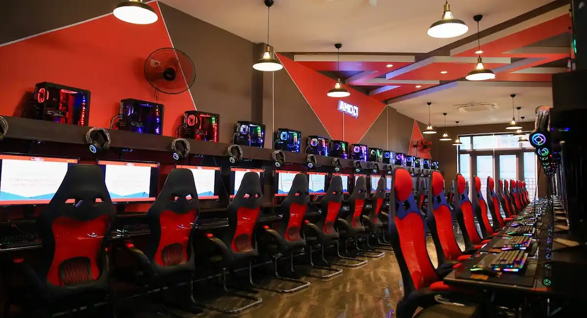 Lắp Đặt Phòng Game Cấu Hình AMD