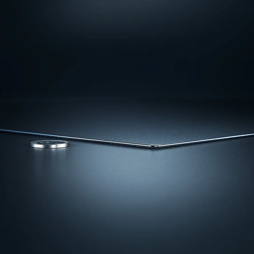 Lót Chuột Razer Atlas Pro Black (Bề Mặt Kính, Siêu Mỏng 1.9 mm, Đế cao su chống trượt, Đen)
